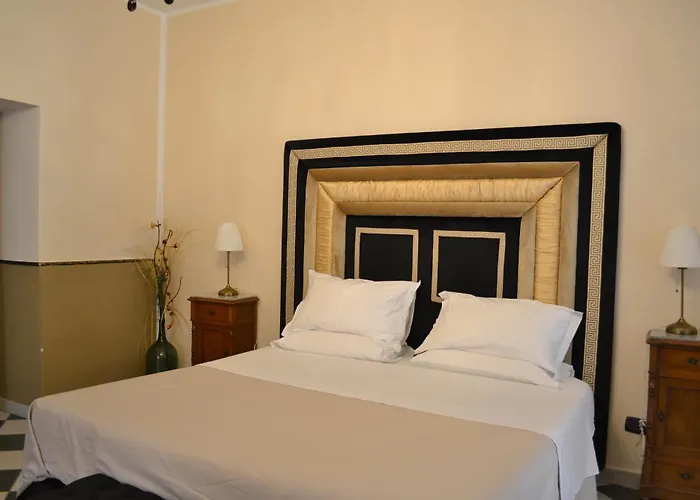 Апартаменты Neaiton