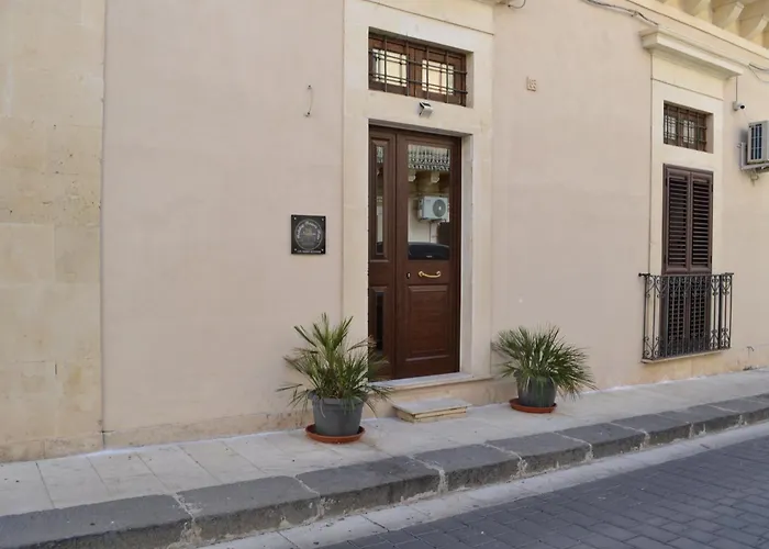 Апартаменты Neaiton