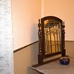 Neaiton Apartment *