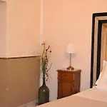 Apartment Neaiton *