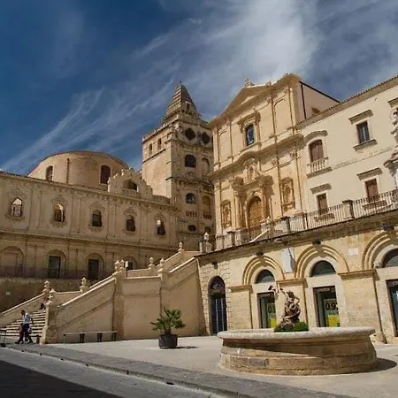 Apartment Neaiton Noto