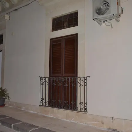 Neaiton Apartamento