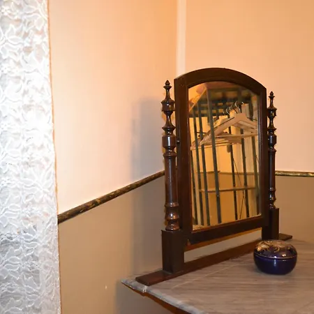 Neaiton Apartamento *