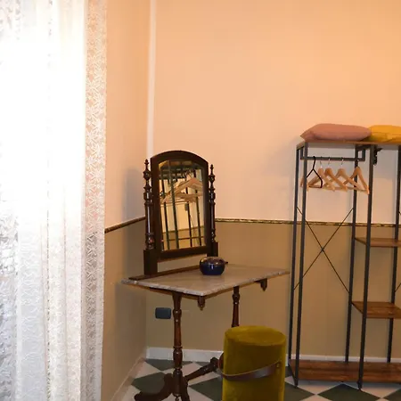Neaiton Apartamento *